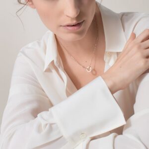 Pendentif LOVE, 2 diamants, Or Rose